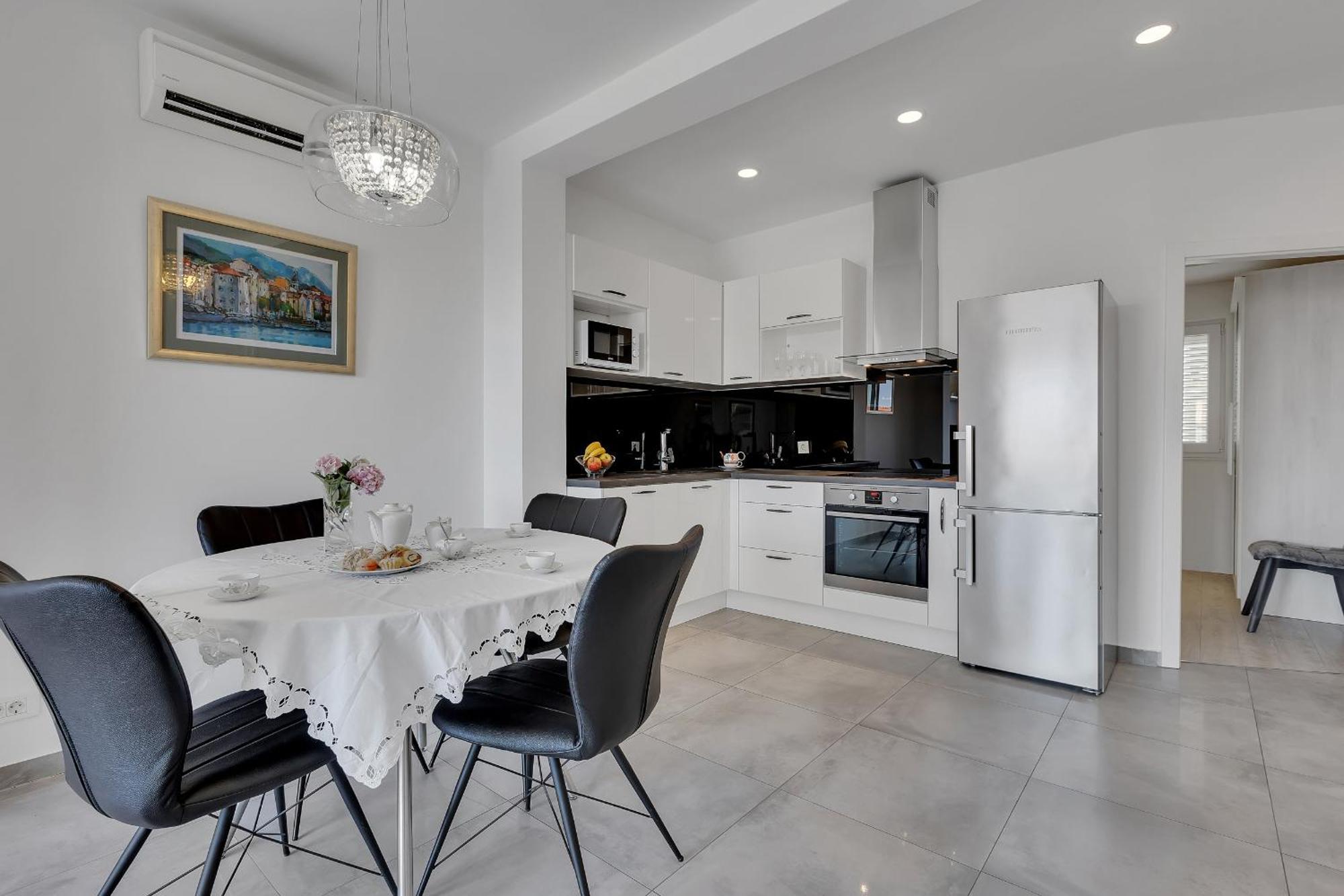 מאקרסקה Apartments Dany מראה חיצוני תמונה